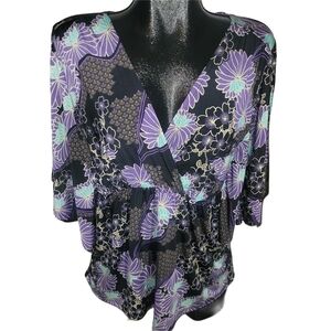 Suzy Shier Floral Kimono Style Top L